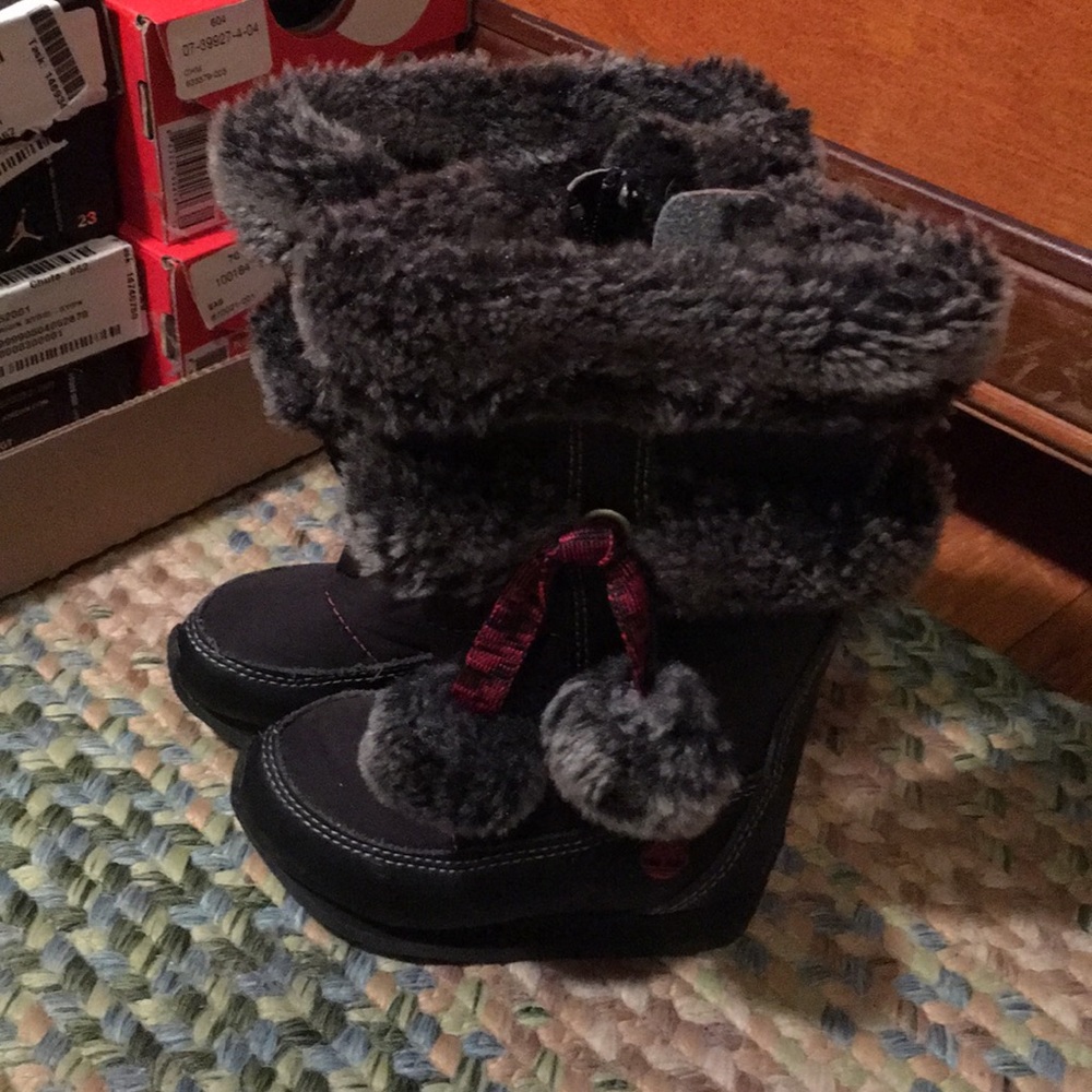 Toddler 5c Columbia boots